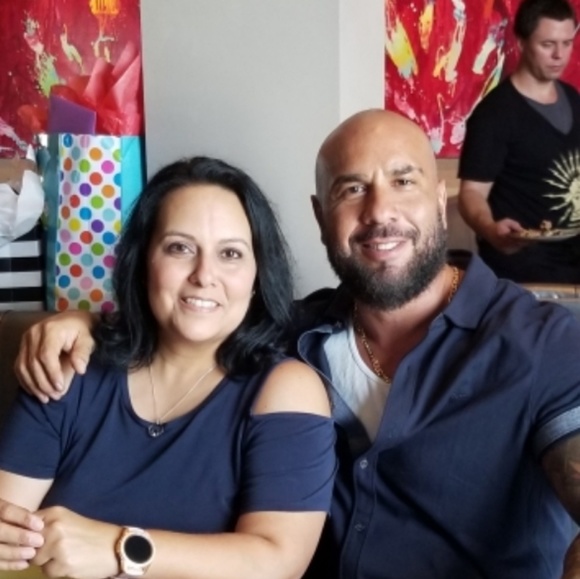 Meet your Posher, Janet - Picture 1 of 1